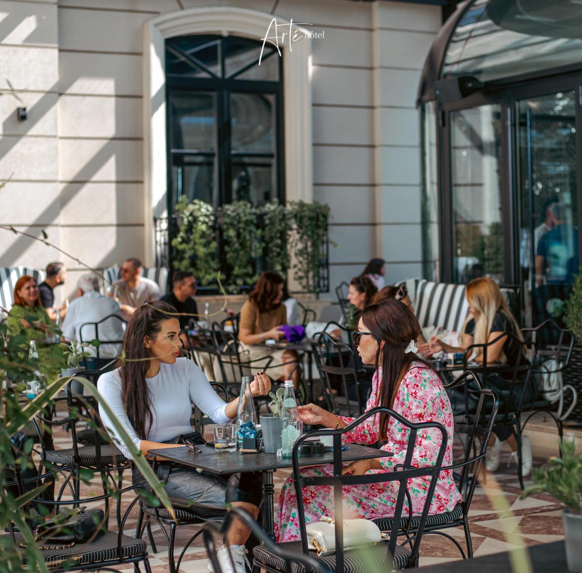 Arte Boutique Hotel Tirana Exterior foto