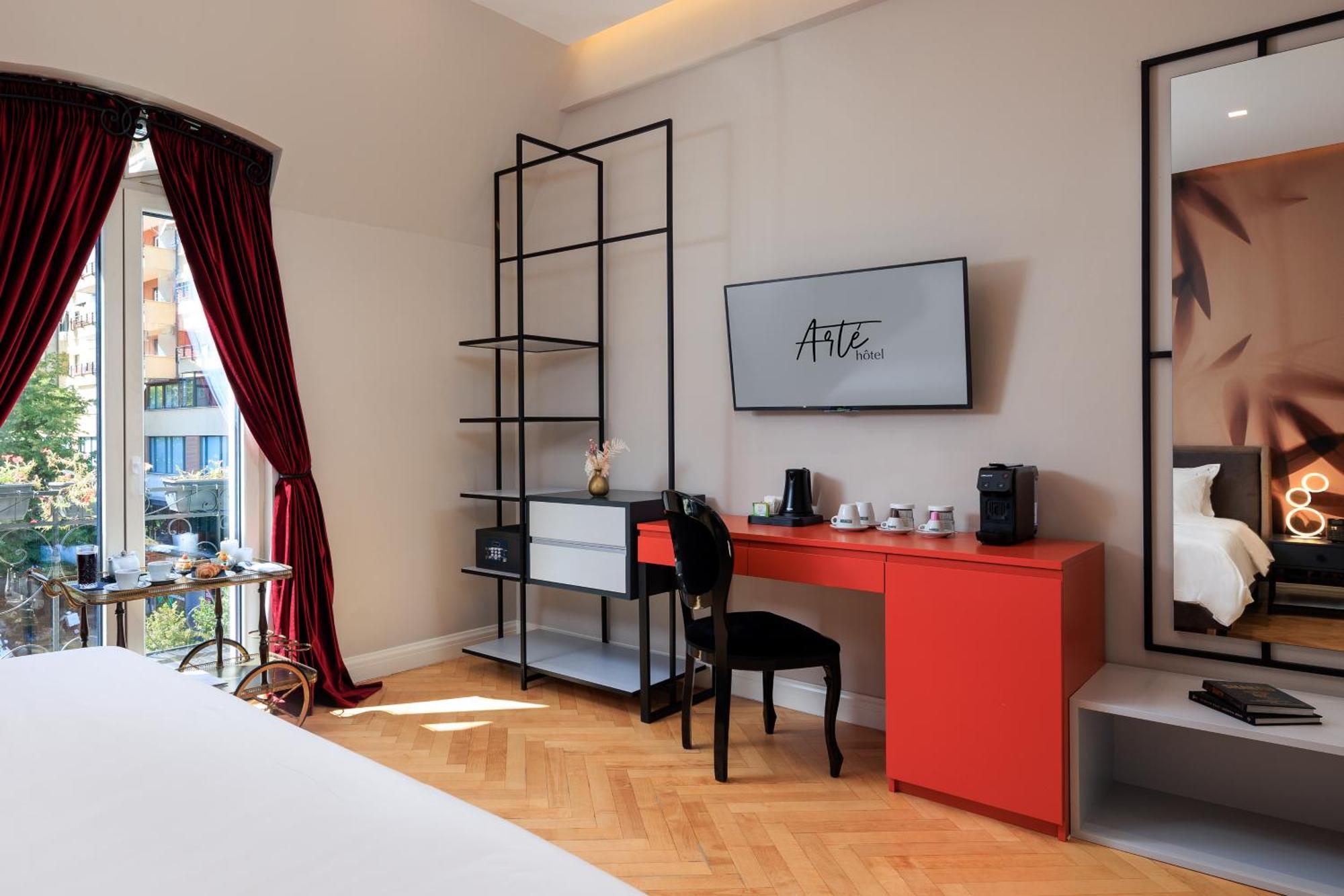 Arte Boutique Hotel Tirana Exterior foto